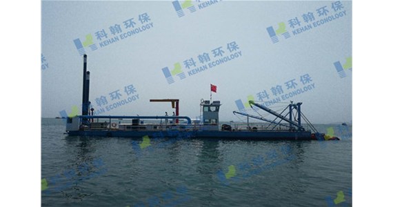 Which type of dredger has better desilting effect?