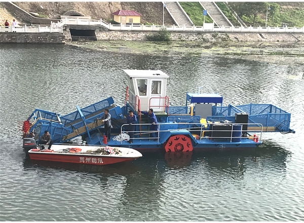 Kehan Fully automatic environmentally friendly  Water Lotus Collecting boat-副本