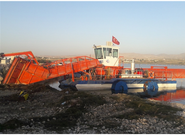 Kehan Fully automatic environmentally friendly  Water Lotus Collecting boat