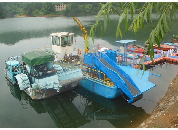 Full Automatic Aquatic Weed Harvester Vessel